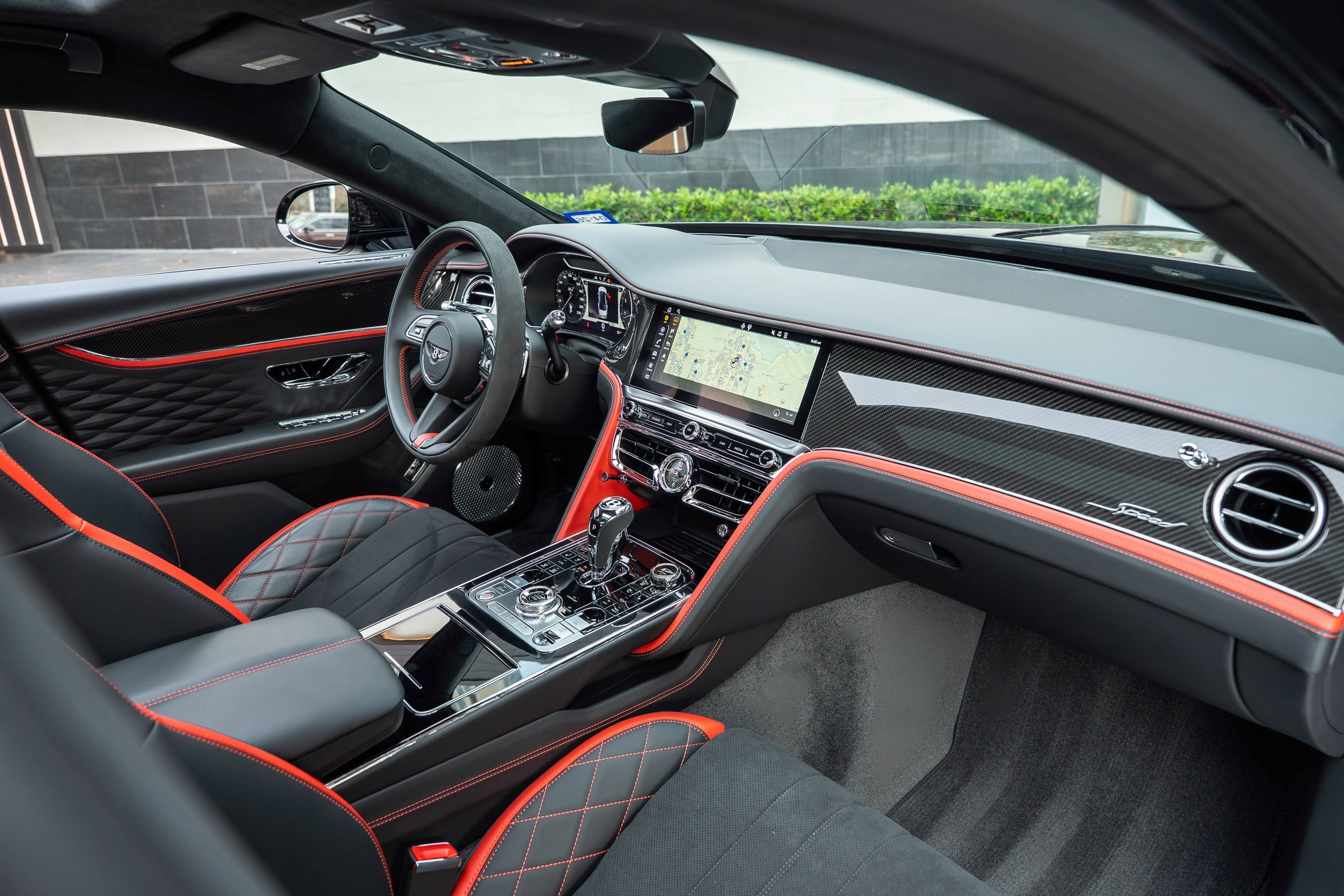 Certified 2024 Bentley Flying Spur W12 image 2