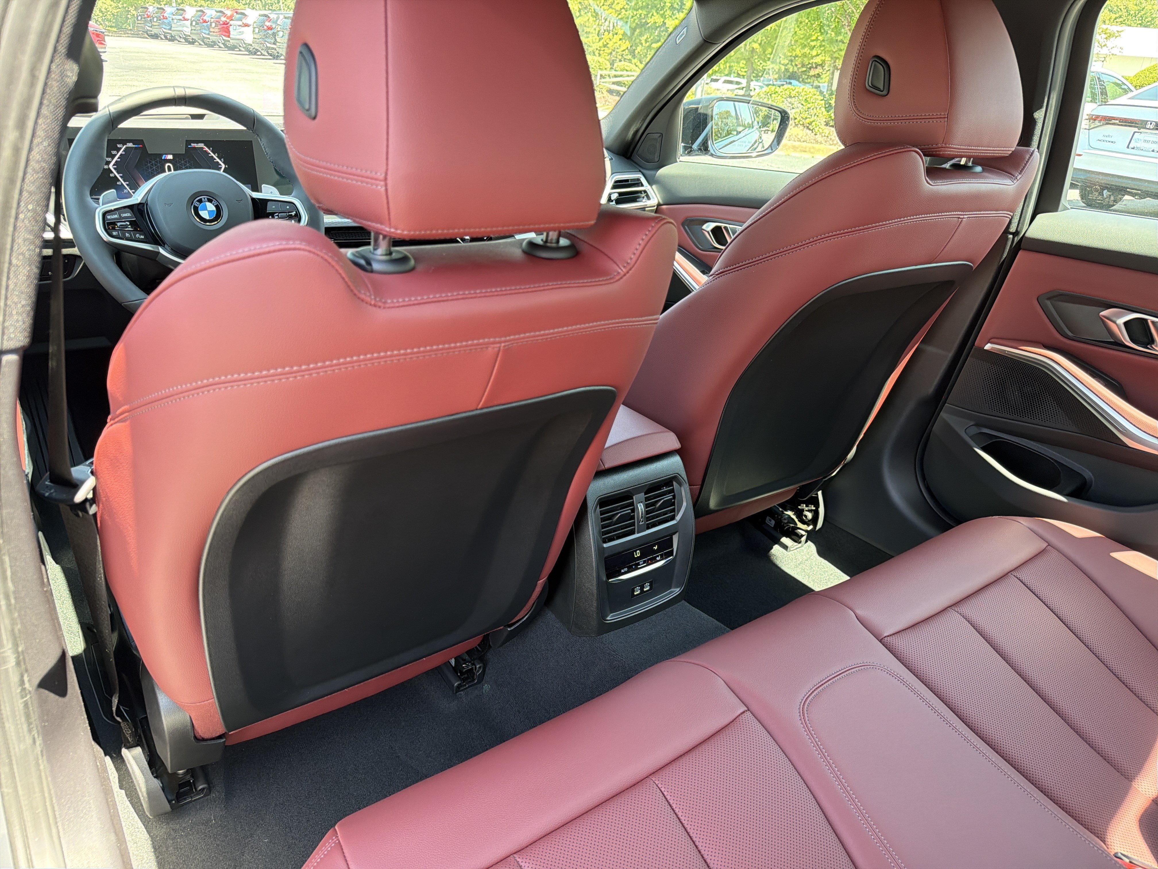 New 2026 BMW 330i Sedan w/ M Sport Package RWD image 20