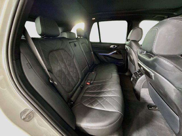 Used 2026 BMW X5 sDrive40i RWD image 26