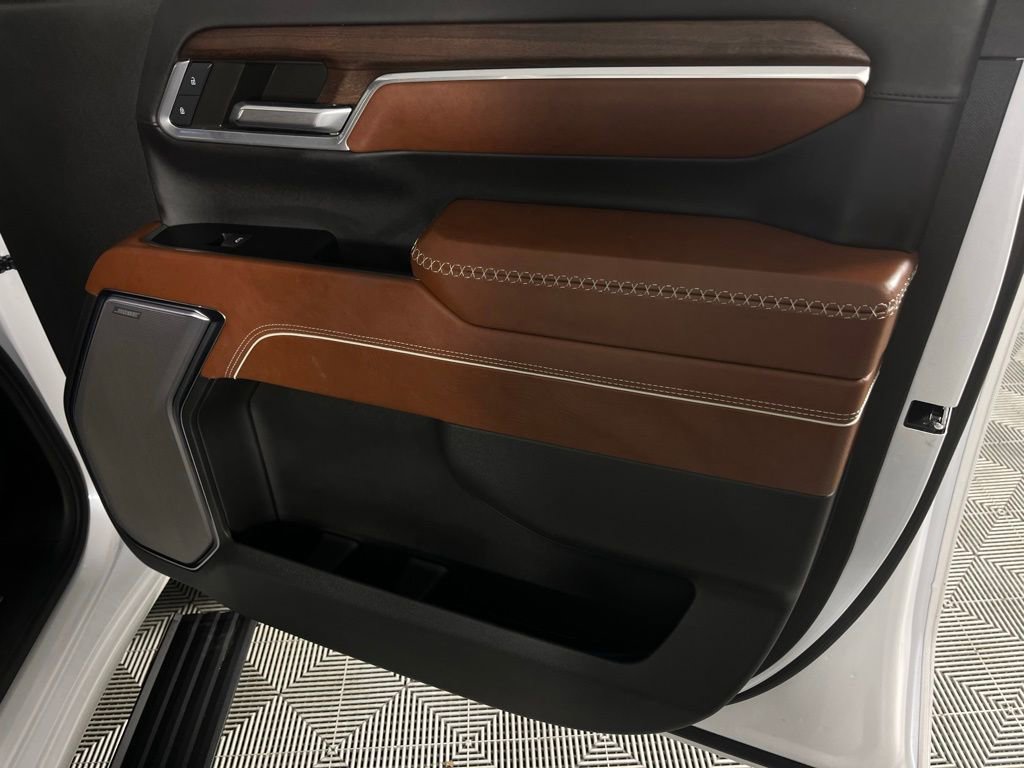 Used 2024 GMC Sierra 2500 Denali Ultimate image 25