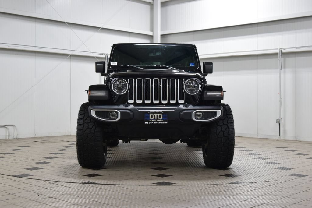 Used 2021 Jeep Wrangler Unlimited Sahara AWD/4WD image 2