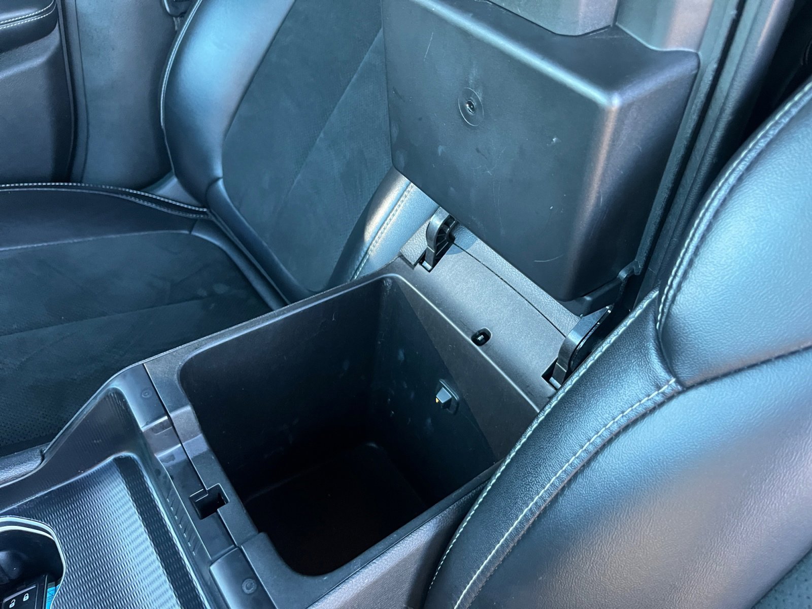 Used 2025 Jeep Grand Cherokee Altitude image 15