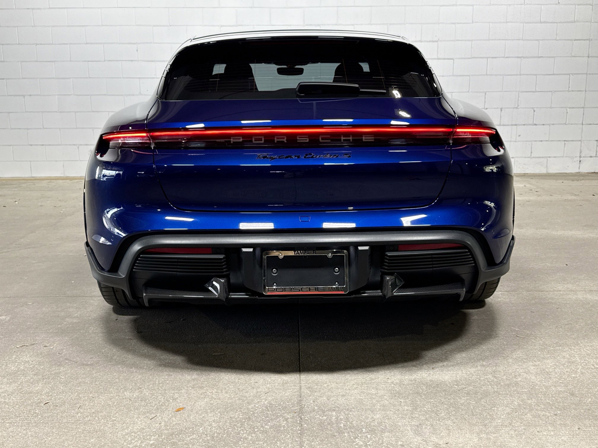 Certified 2022 Porsche Taycan Turbo S image 8