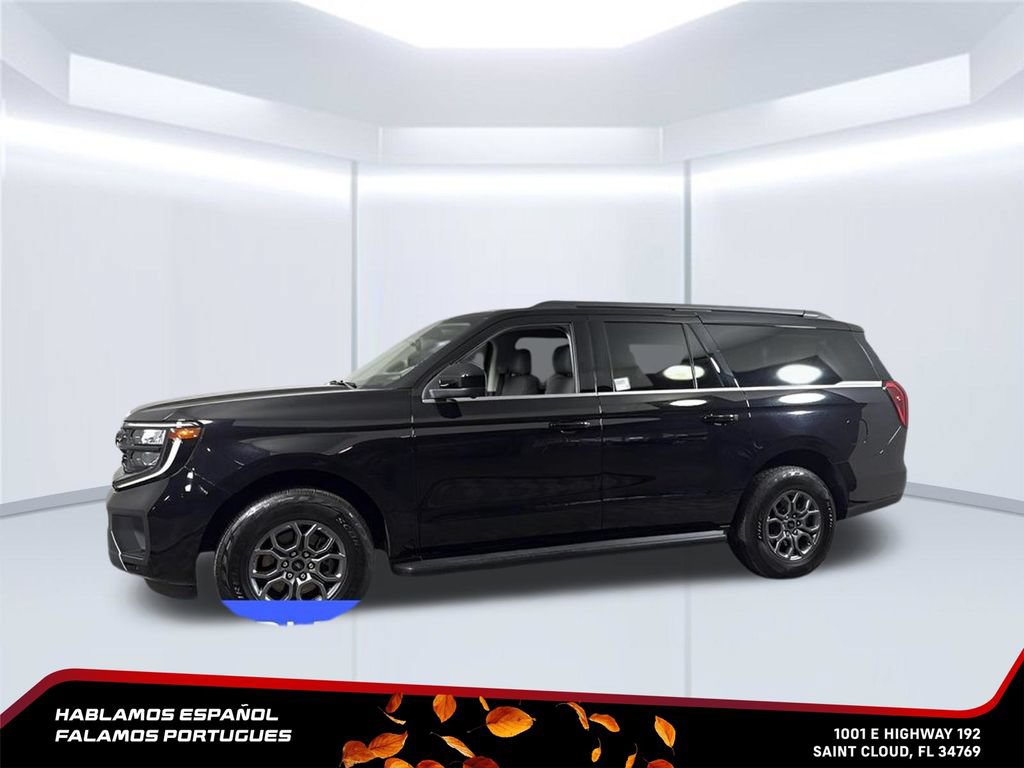 Used 2025 Ford Expedition Max Active AWD/4WD image 2