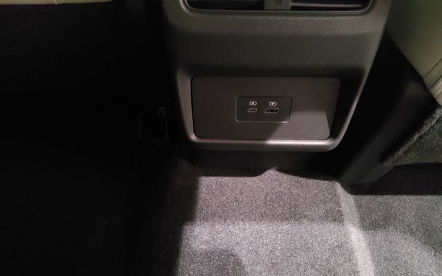 Used 2023 Nissan Rogue SL image 19