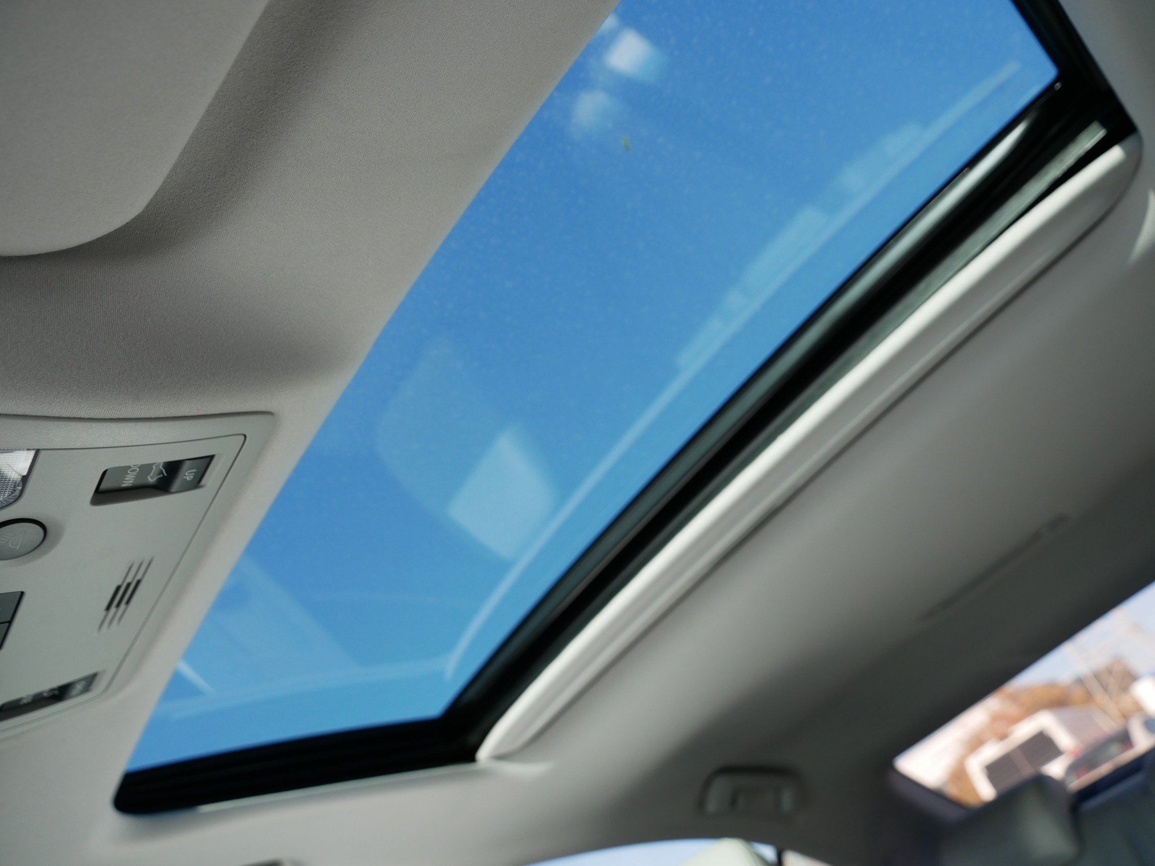 Used 2015 Lexus ES 350 image 32