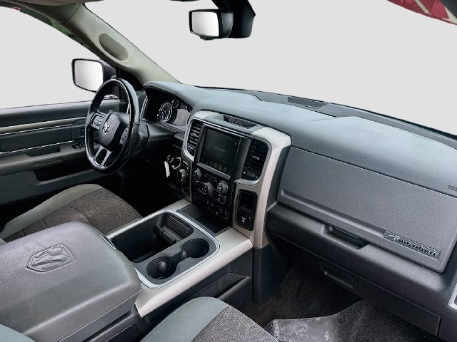 Used 2017 RAM 1500 Big Horn AWD/4WD image 29