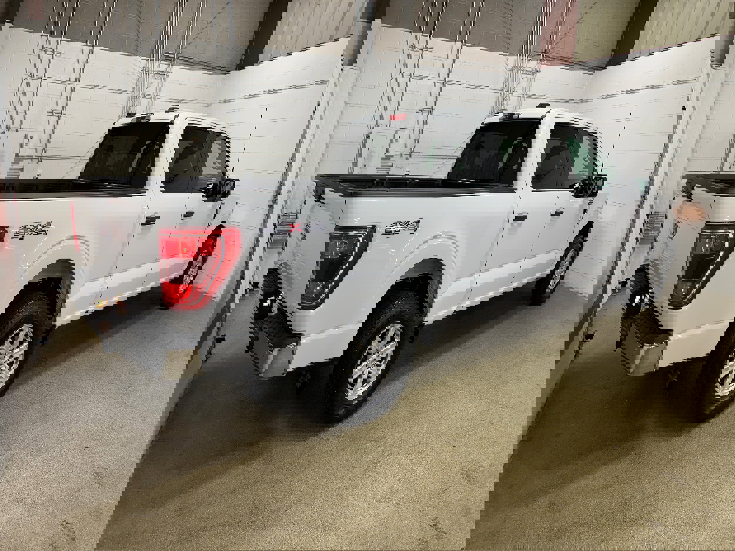 Certified 2023 Ford F150 XLT w/ Trailer Tow Package image 5