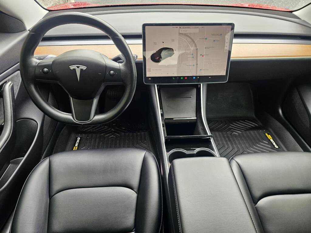 Used 2018 Tesla Model 3 Long Range RWD image 22