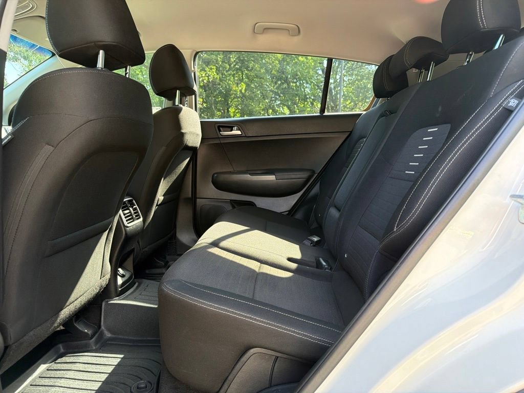 Used 2020 Kia Sportage LX w/ LX Popular Package AWD/4WD image 13