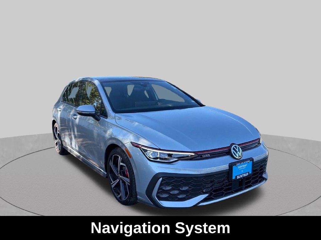 Used 2025 Volkswagen GTI SE FWD image 9