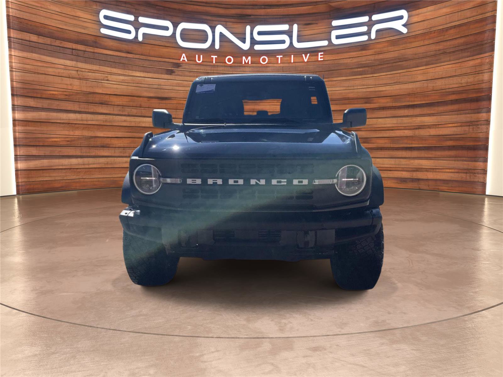 Used 2024 Ford Bronco Black Diamond w/ Sasquatch Package image 10