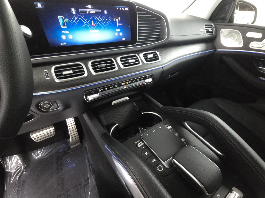Used 2026 Mercedes-Benz GLS 450 4MATIC image 15
