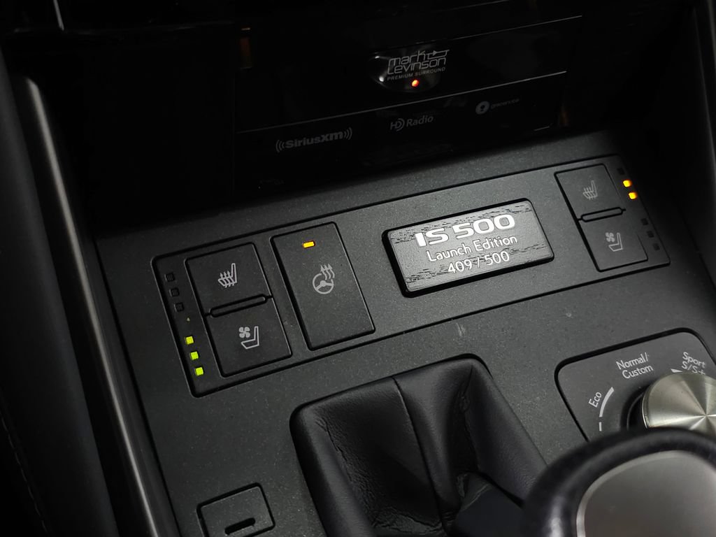 Used 2022 Lexus IS 500 RWD image 32