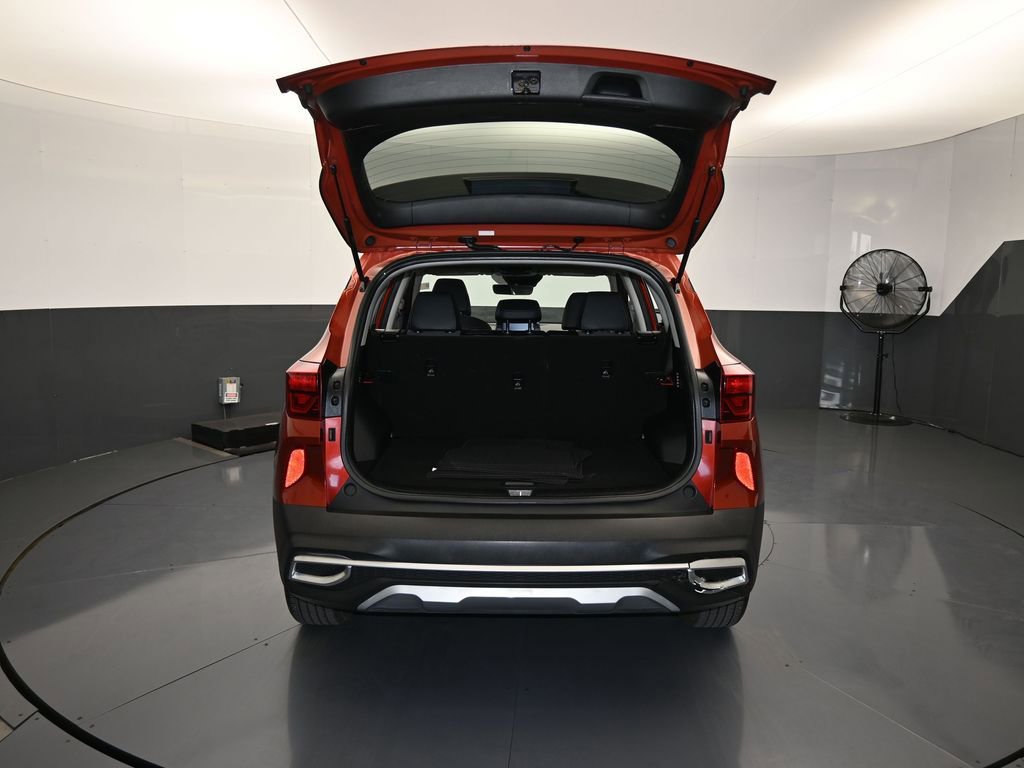 Used 2023 Kia Seltos S image 33