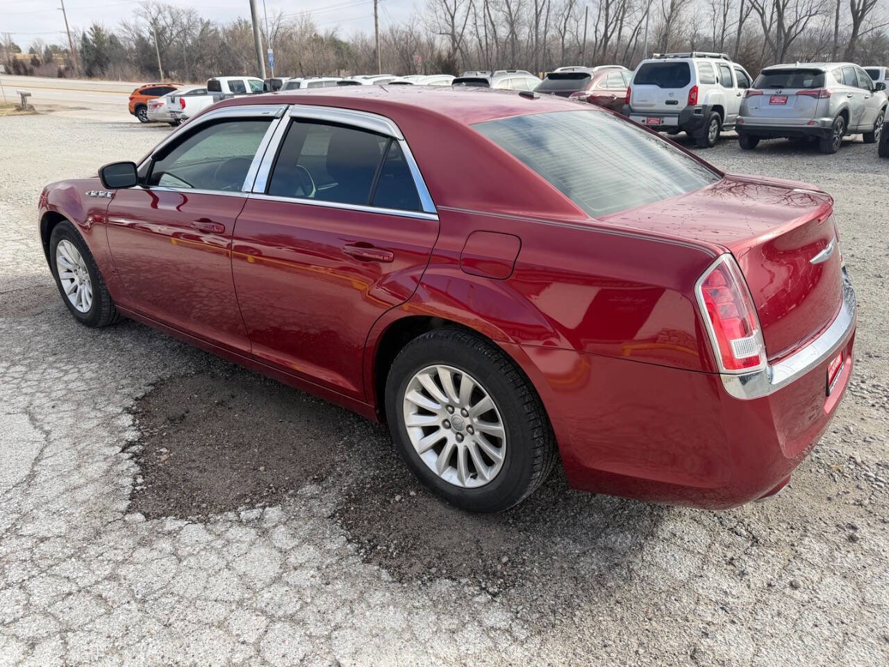 Used 2012 Chrysler 300 Base 4dr Sedan image 5