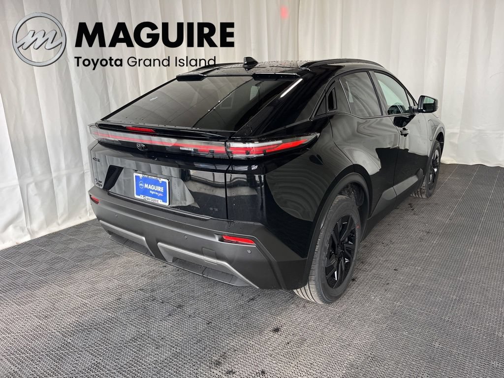 New 2026 Toyota C-HR AWD/4WD image 27