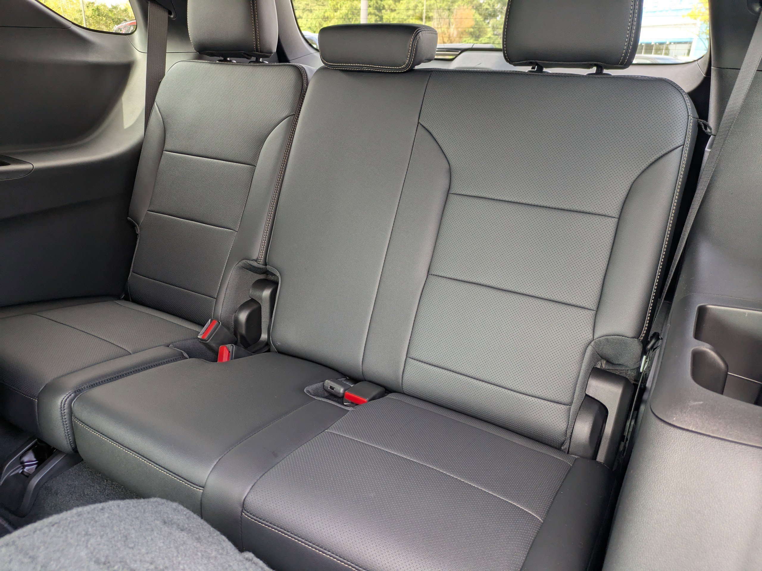 New 2026 Chevrolet Traverse High Country image 15