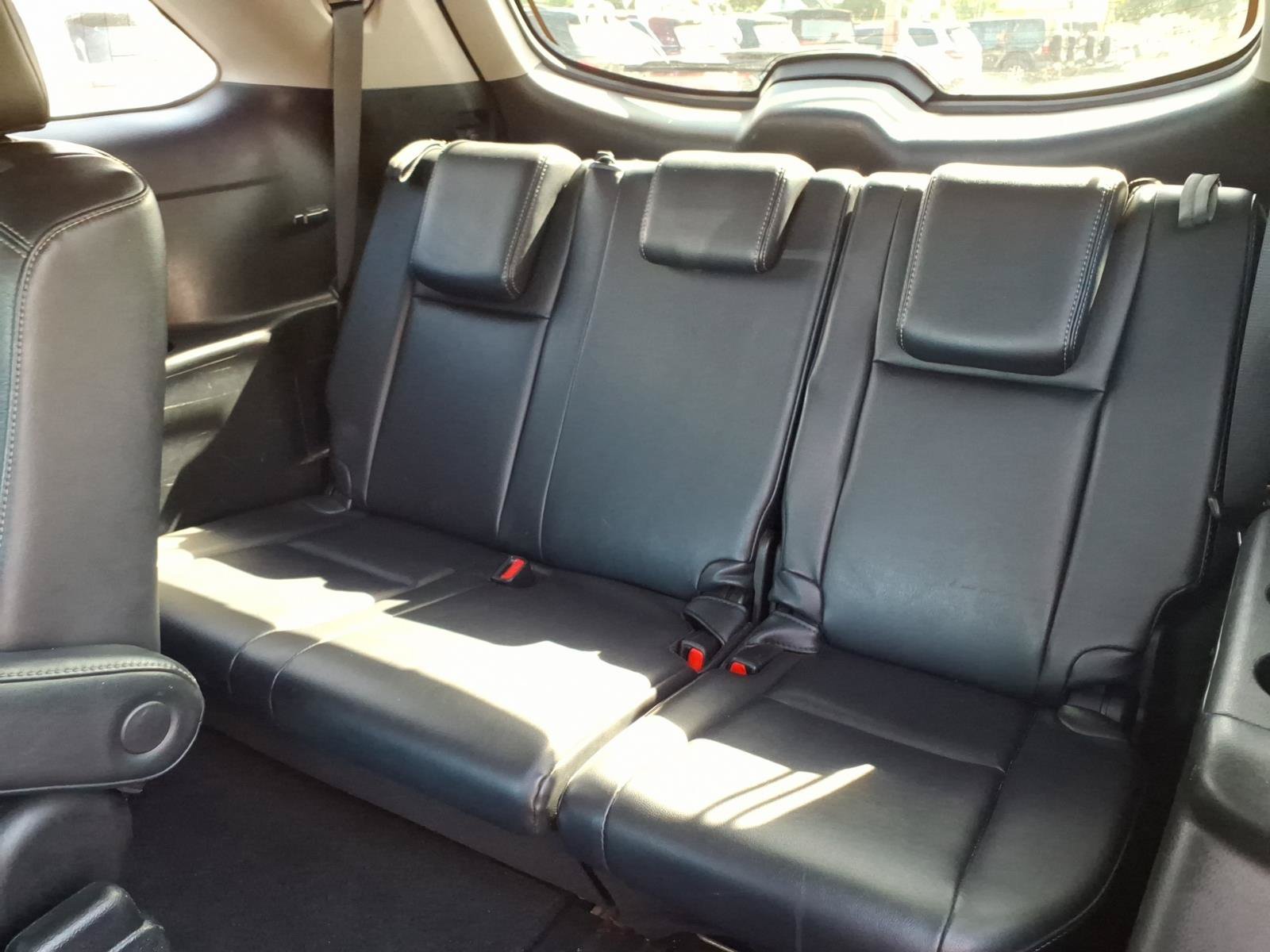 Used 2017 Toyota Highlander SE AWD/4WD image 17