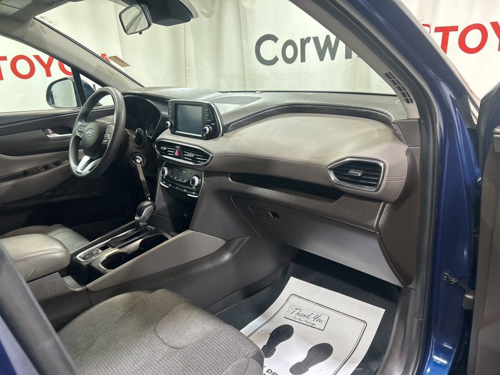 Used 2020 Hyundai Santa Fe SE AWD/4WD image 12