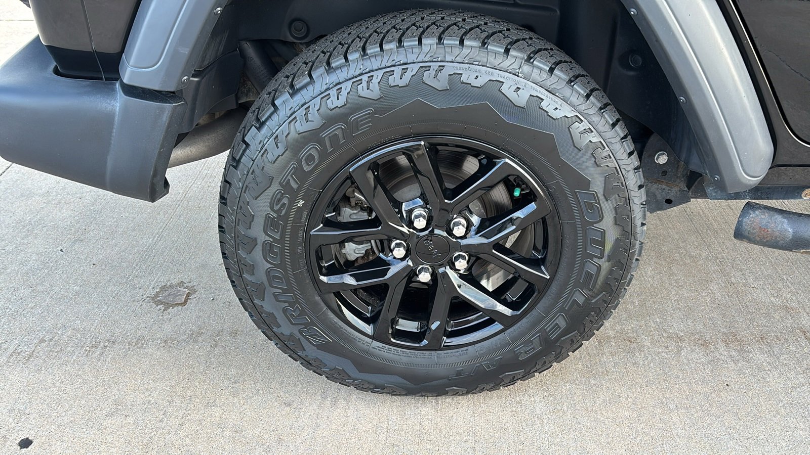 Used 2019 Jeep Wrangler Unlimited Sport image 11