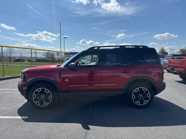 Certified 2025 Ford Bronco Sport Outer Banks w/ Outer Banks Tech Package+ image 2