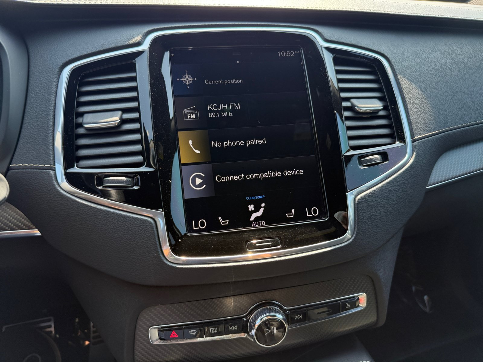 Used 2019 Volvo XC90 T6 R-Design w/ Advanced Package AWD/4WD image 12