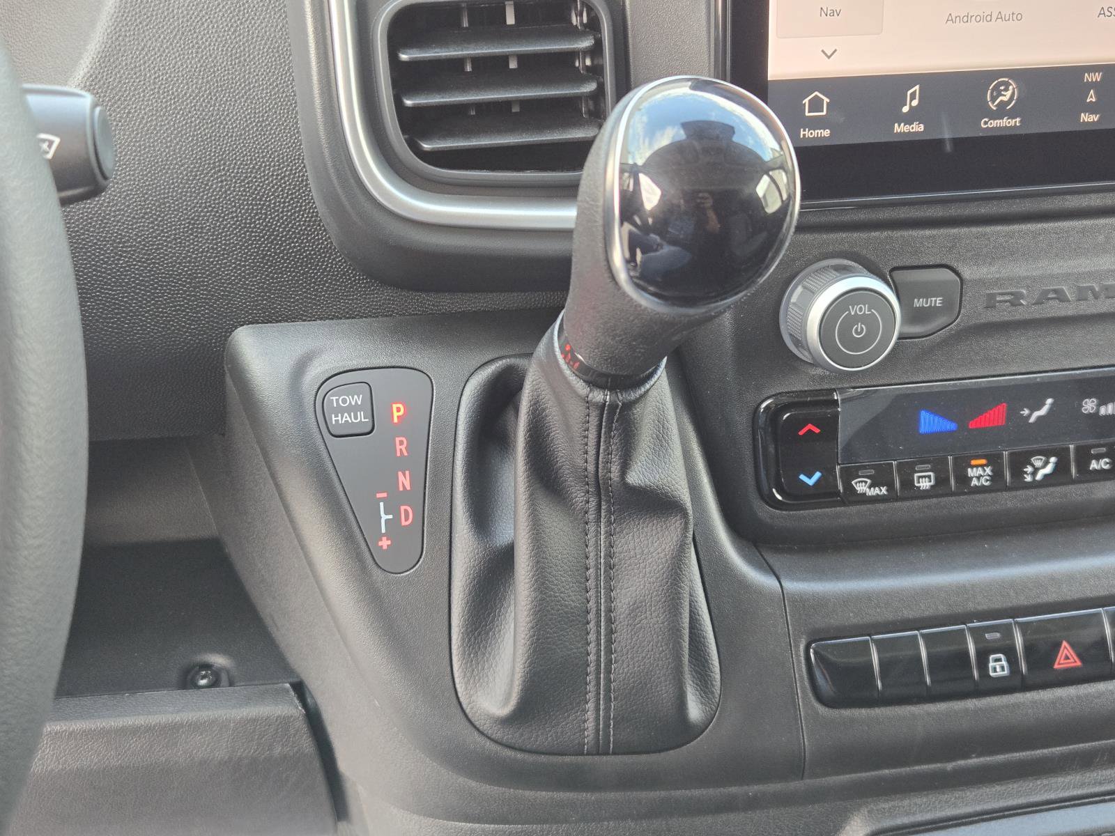 New 2026 RAM ProMaster 1500 w/ Quick Order Package 22G SLT image 15