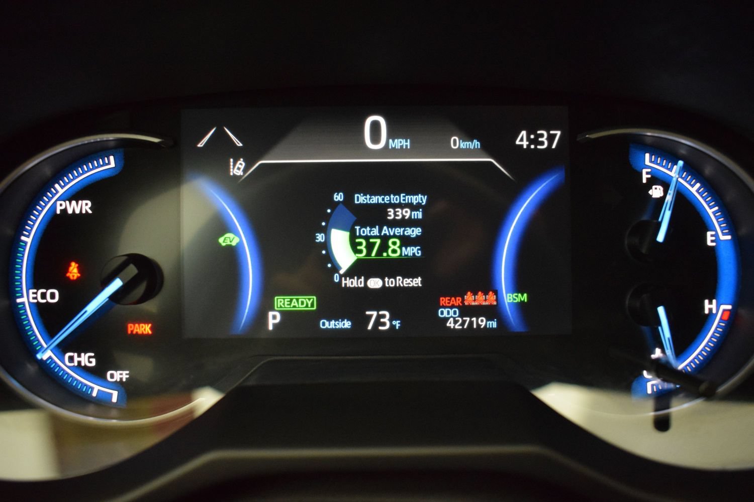 Used 2025 Toyota RAV4 XLE AWD/4WD image 16