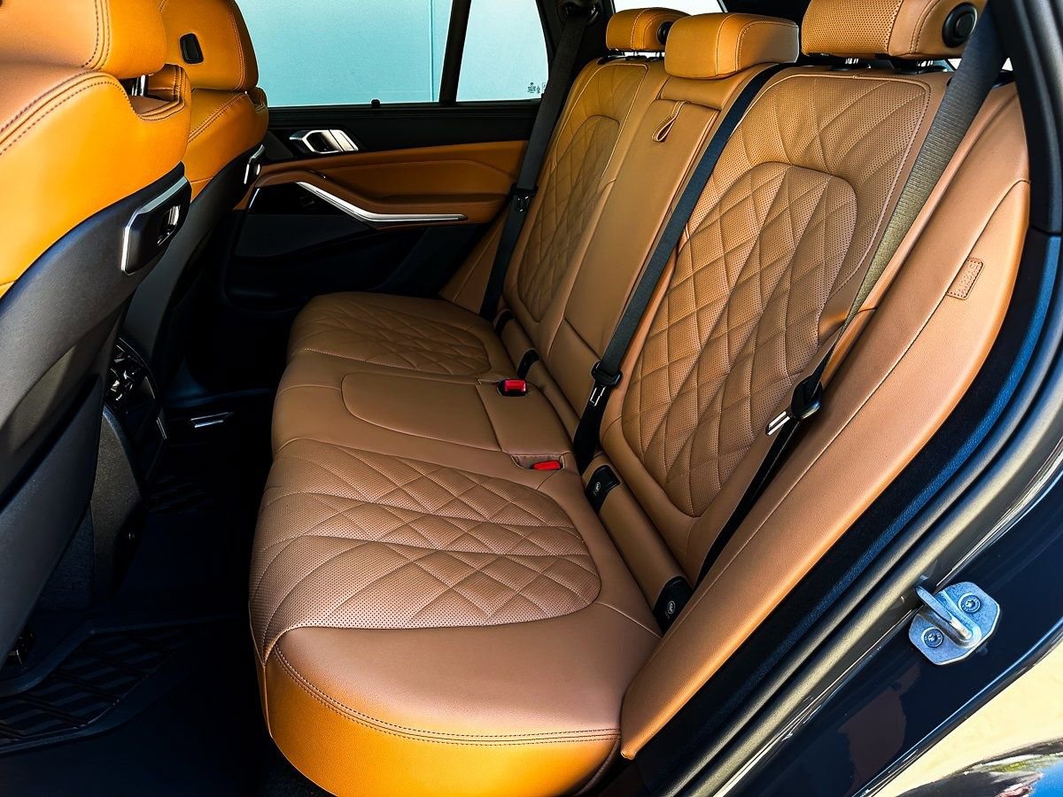 New 2026 BMW X5 xDrive40i w/ Premium Package image 17