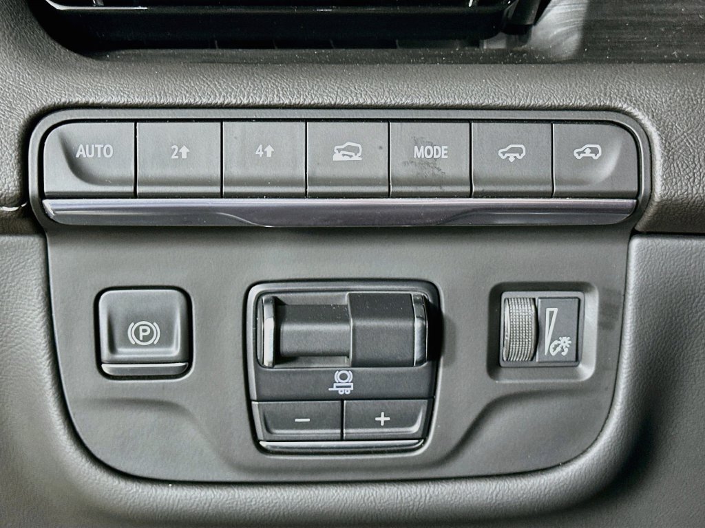 Used 2023 Cadillac Escalade Sport w/ Touring Package AWD/4WD image 10