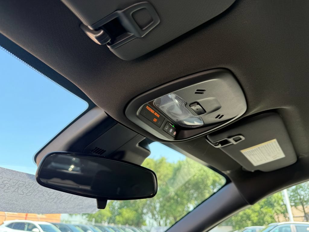 New 2026 Buick Envista Sport Touring w/ Convenience II Package FWD image 30