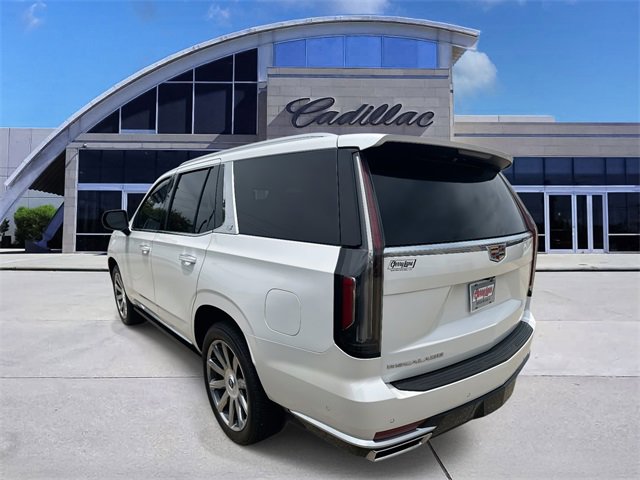 Used 2024 Cadillac Escalade Premium Luxury Platinum w/ Heavy-Duty Trailer Package image 6