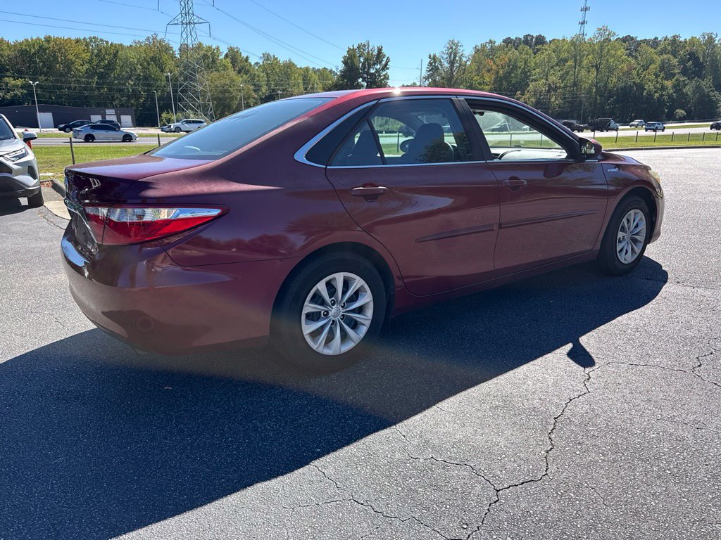 Used 2016 Toyota Camry LE FWD image 5