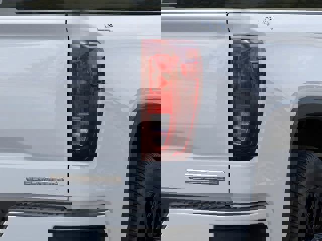 New 2026 GMC Sierra 1500 Elevation image 11