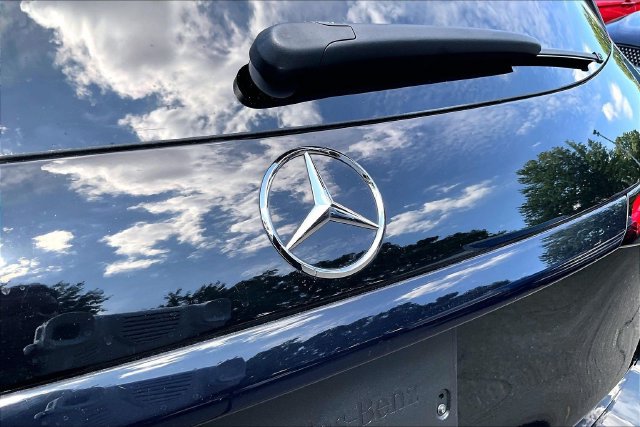 Certified 2023 Mercedes-Benz GLC 300 4MATIC image 27