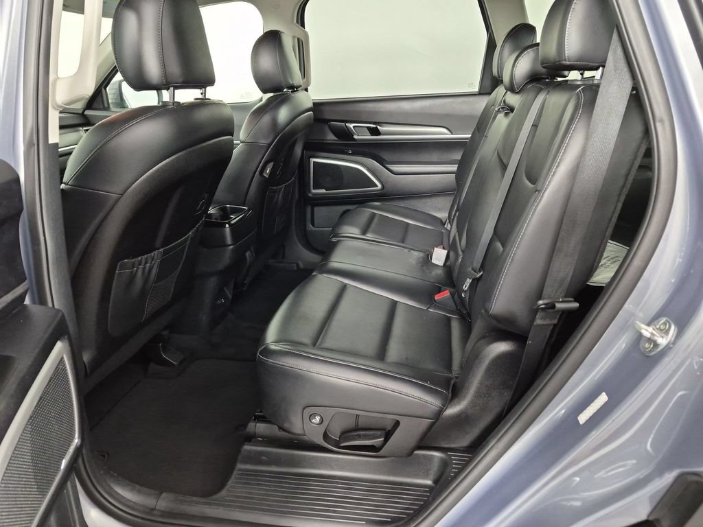 Used 2021 Kia Telluride LX FWD image 30