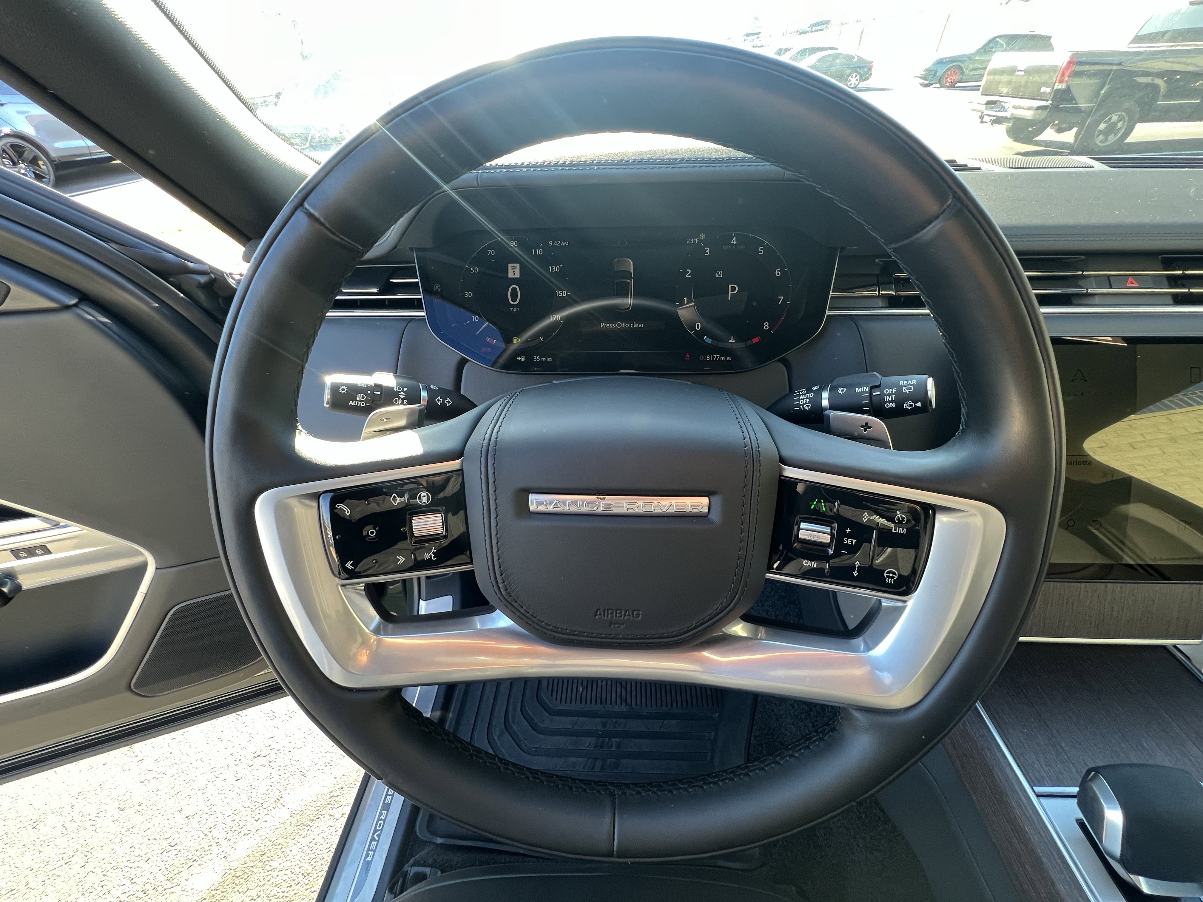 Certified 2025 Land Rover Range Rover Long Wheelbase SE image 20