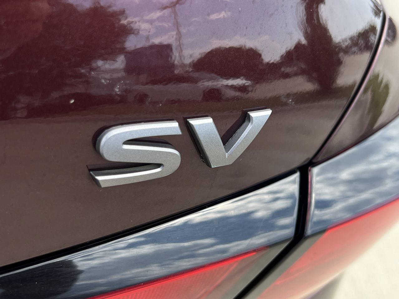 Used 2024 Nissan Altima 2.5 SV FWD image 7