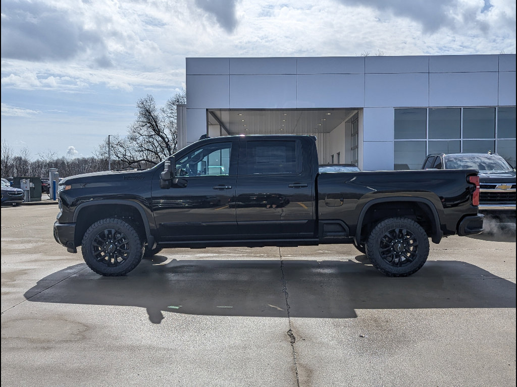 New 2026 Chevrolet Silverado 2500 High Country w/ Midnight Edition image 9