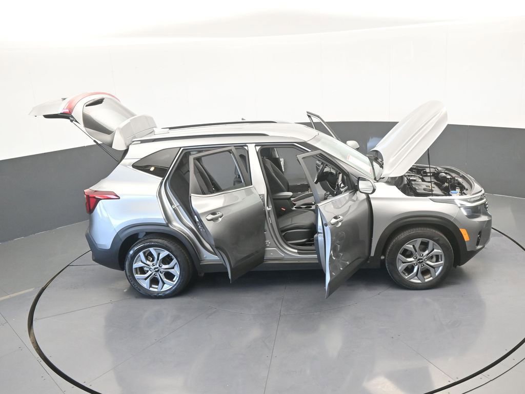 Used 2024 Kia Seltos S image 68