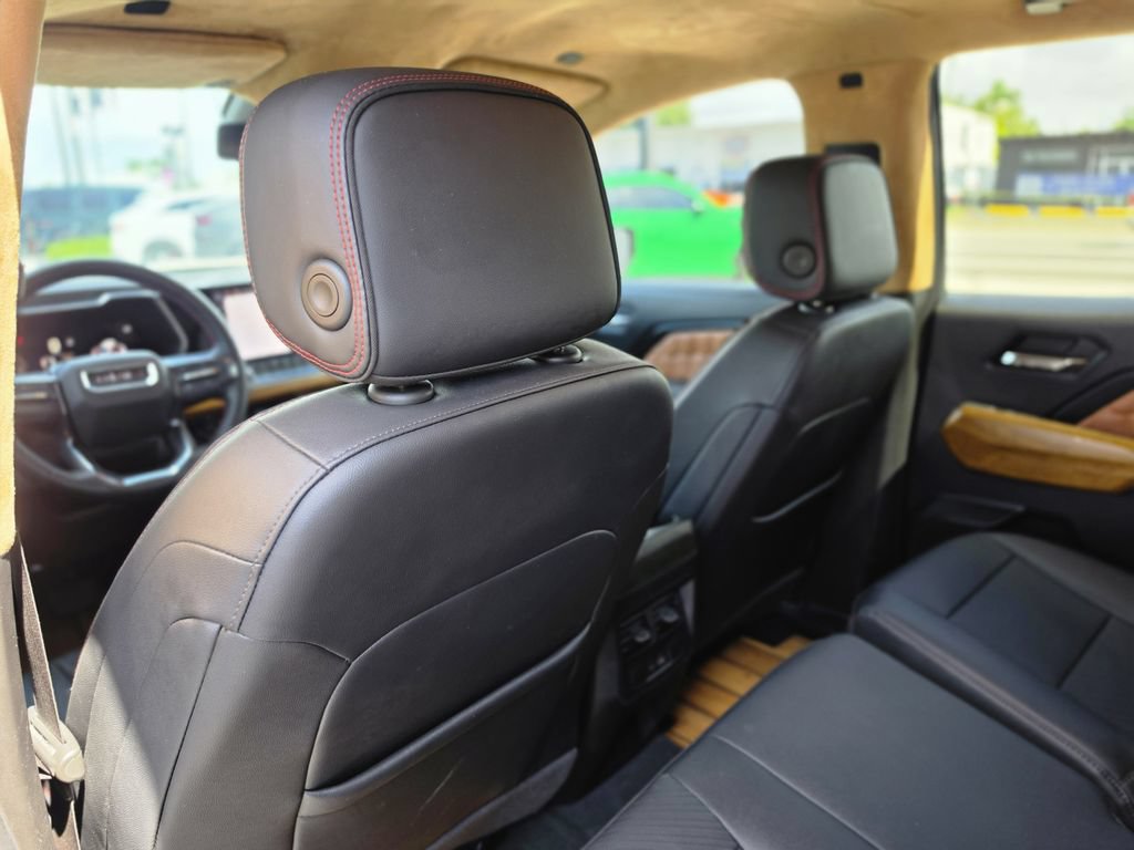 Used 2024 GMC Canyon AT4X w/ AT4X AEV Edition AWD/4WD image 14