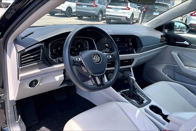 Used 2020 Volkswagen Jetta SEL FWD image 14