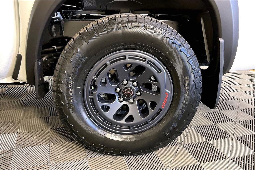 New 2026 Nissan Frontier PRO-4X w/ Pro-4x Convenience Package image 16