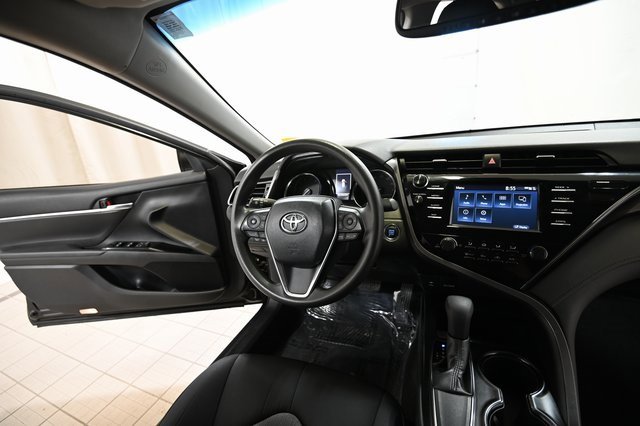 Used 2019 Toyota Camry LE image 25