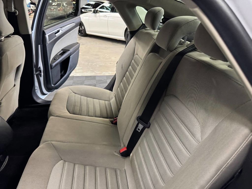 Used 2019 Ford Fusion S image 43