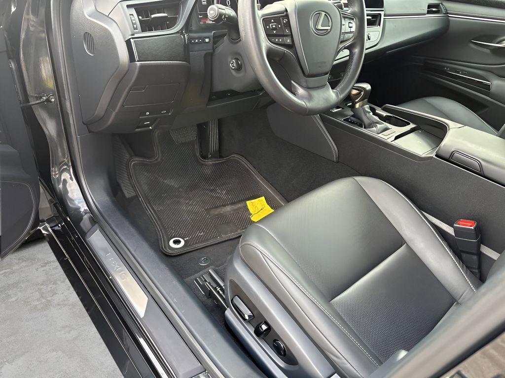 Used 2024 Lexus ES 350 w/ Premium Package image 28