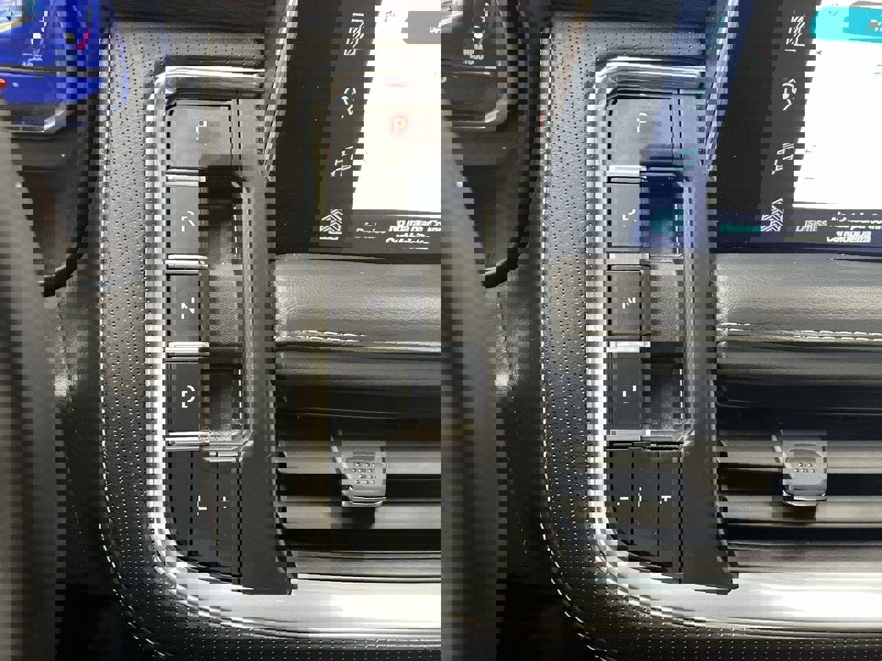 Certified 2024 Chevrolet Suburban Premier w/ Premium Package image 28