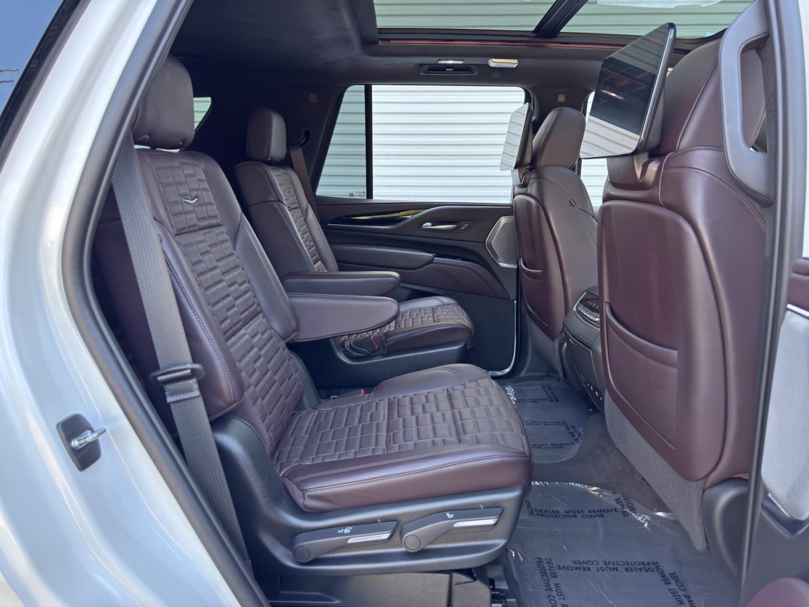Used 2022 Cadillac Escalade Sport Platinum AWD/4WD image 48