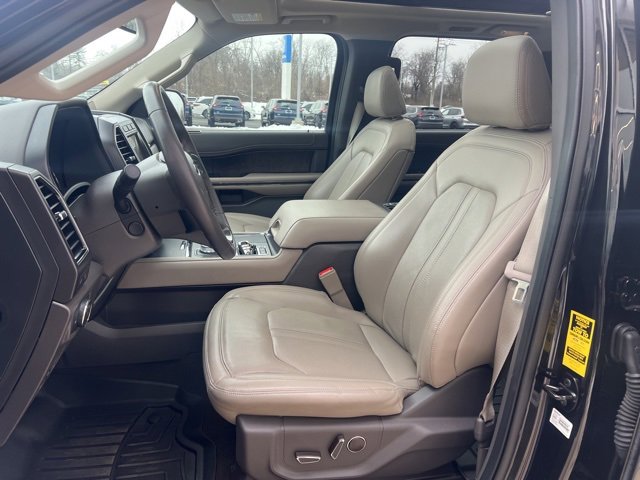 Used 2021 Ford Expedition Limited image 23